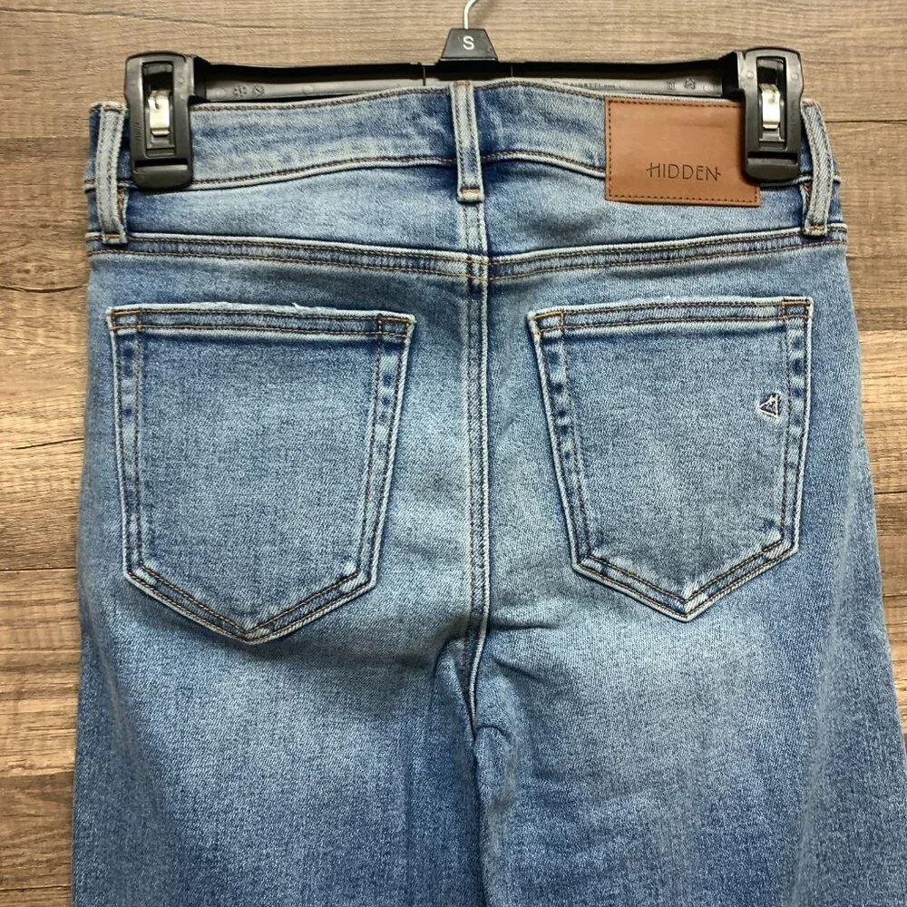 Distressed Blue Jeans - Picture 11 of 15